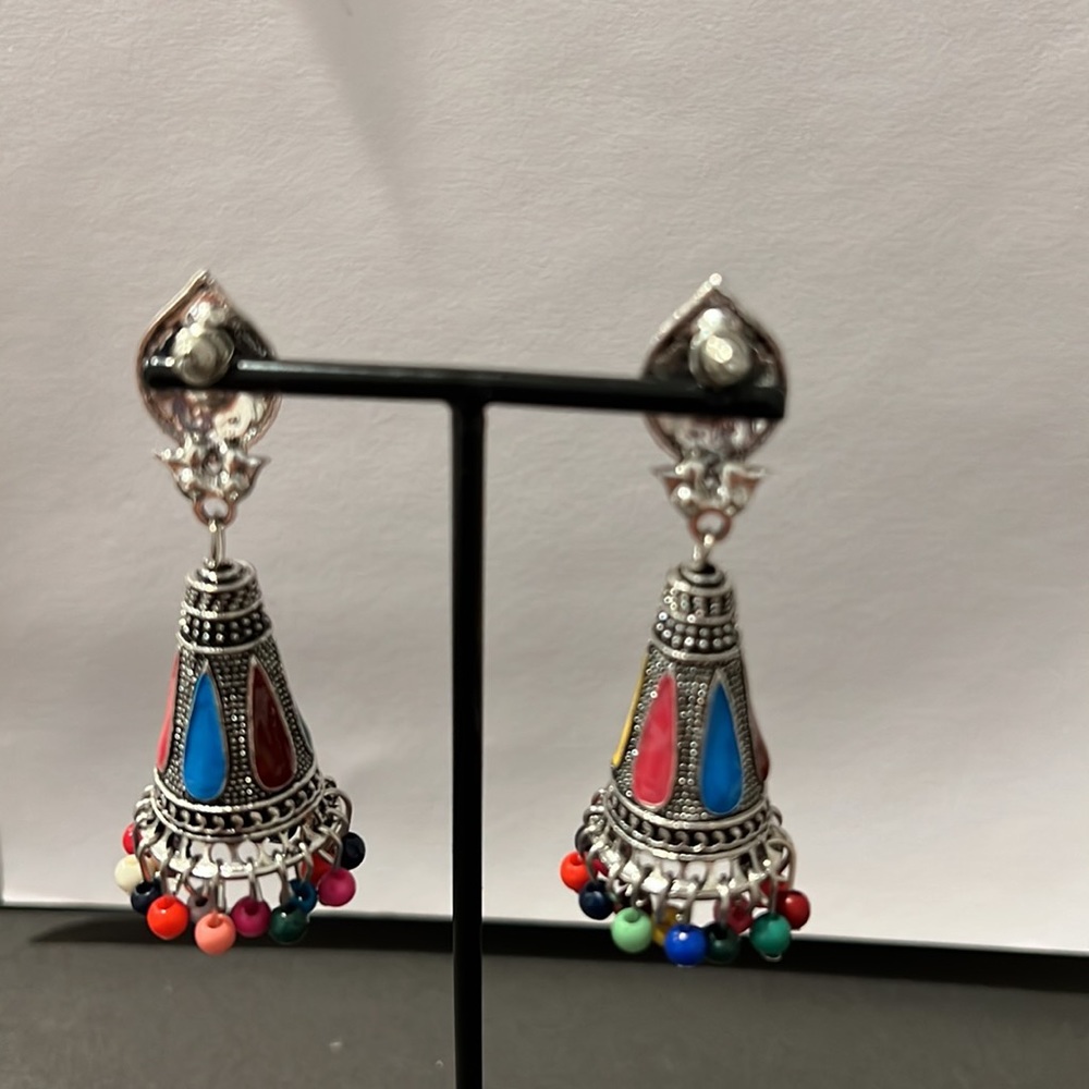 Accepting Offer! Beautiful Multicolored Vintage J… - image 2